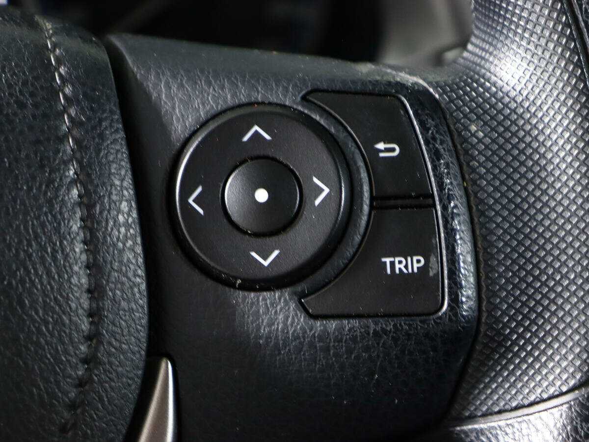 Toyota RAV4, 2018 Фото №16