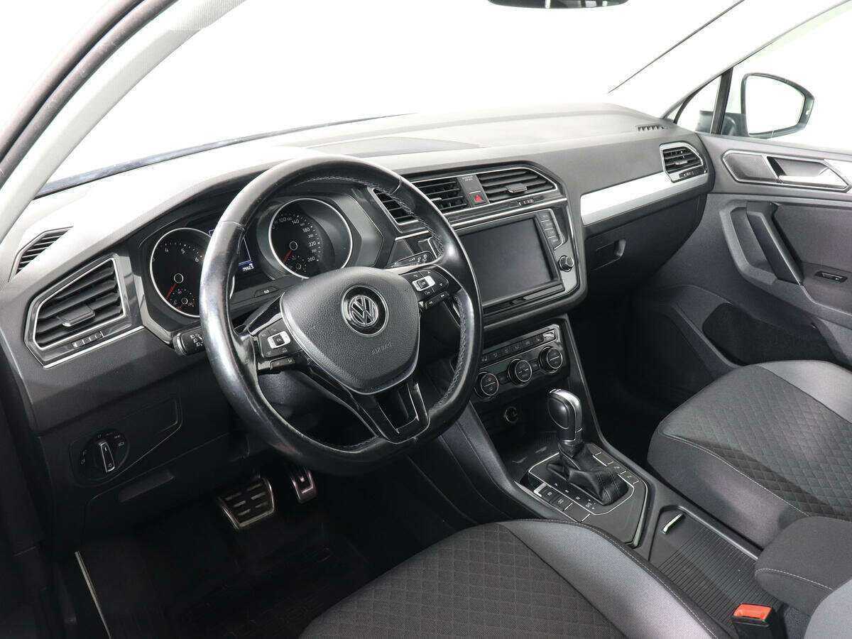 Volkswagen Tiguan, 2017 Фото №8