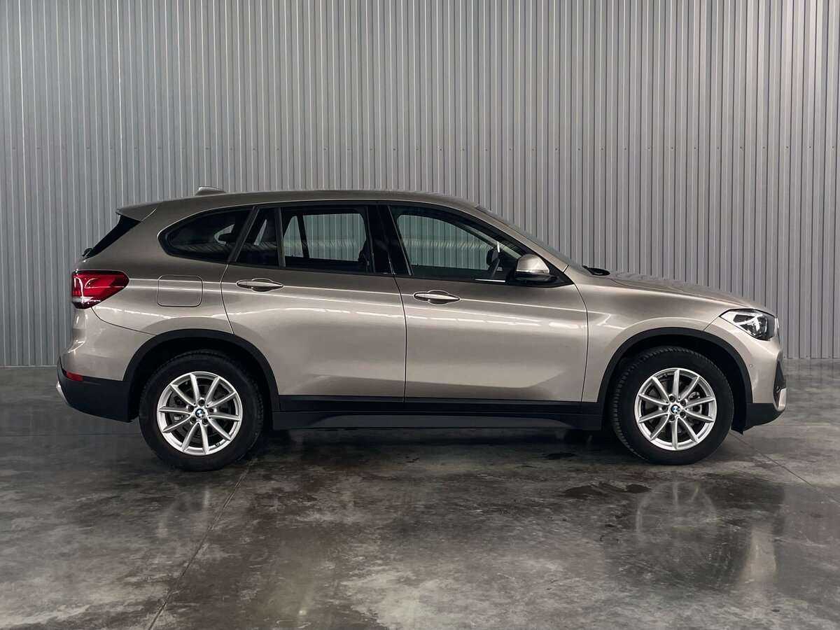 BMW X1 18i sDrive, 2021 Фото №4