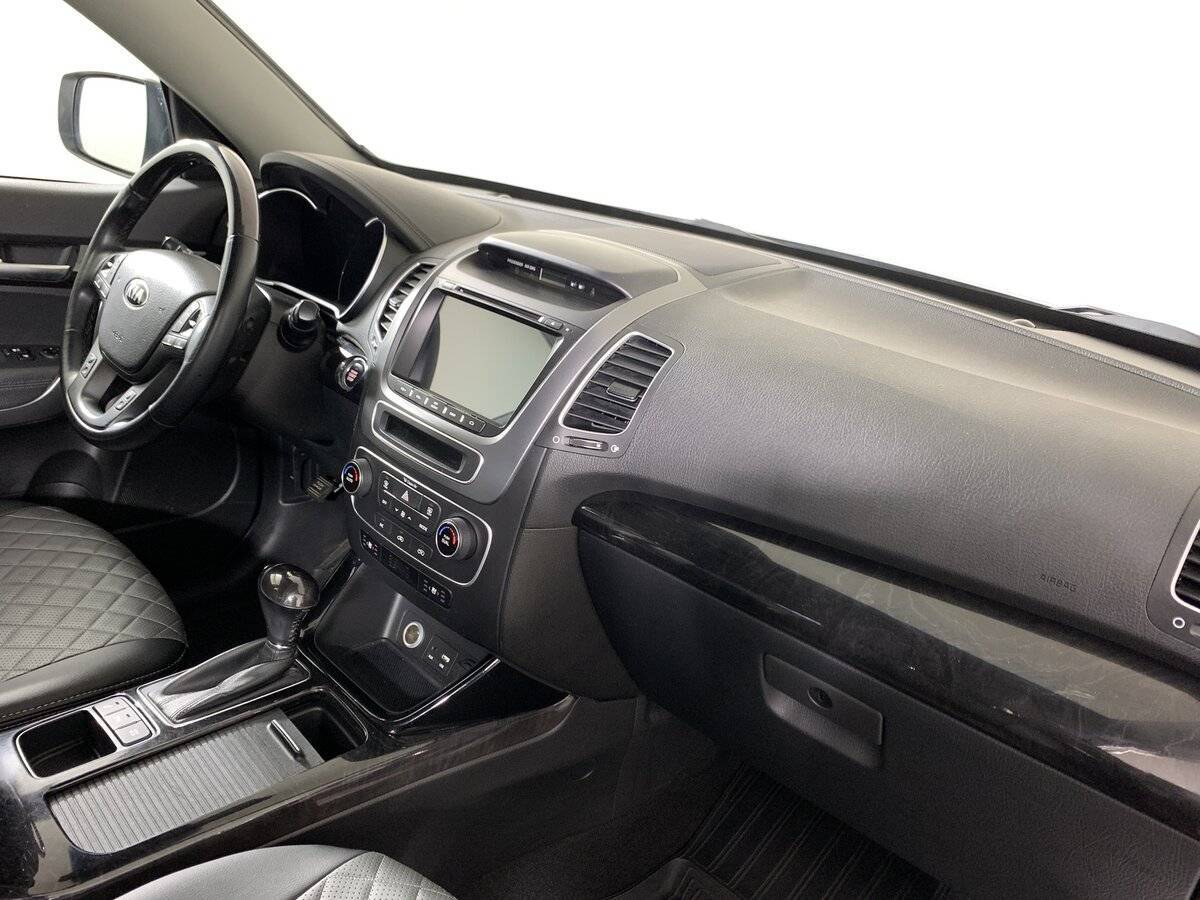 Kia Sorento, 2019 Фото №13