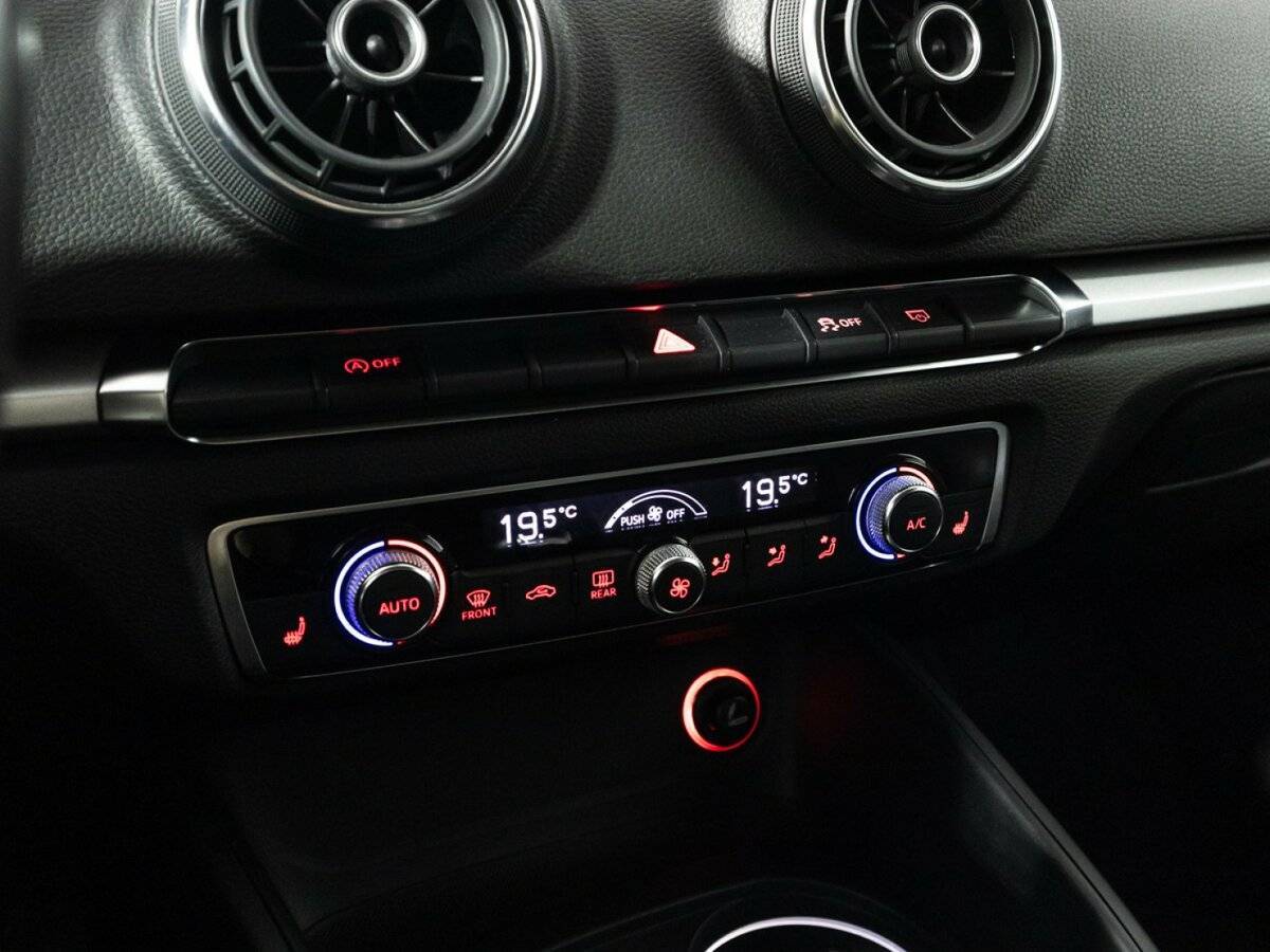 Audi A3 Sportback, 2013 Фото №15