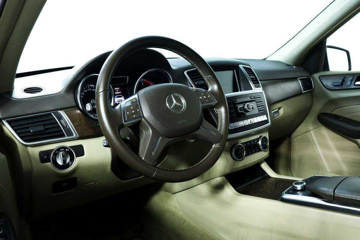 Mercedes-Benz M-Класс 350 CDI, 2014 Фото №13