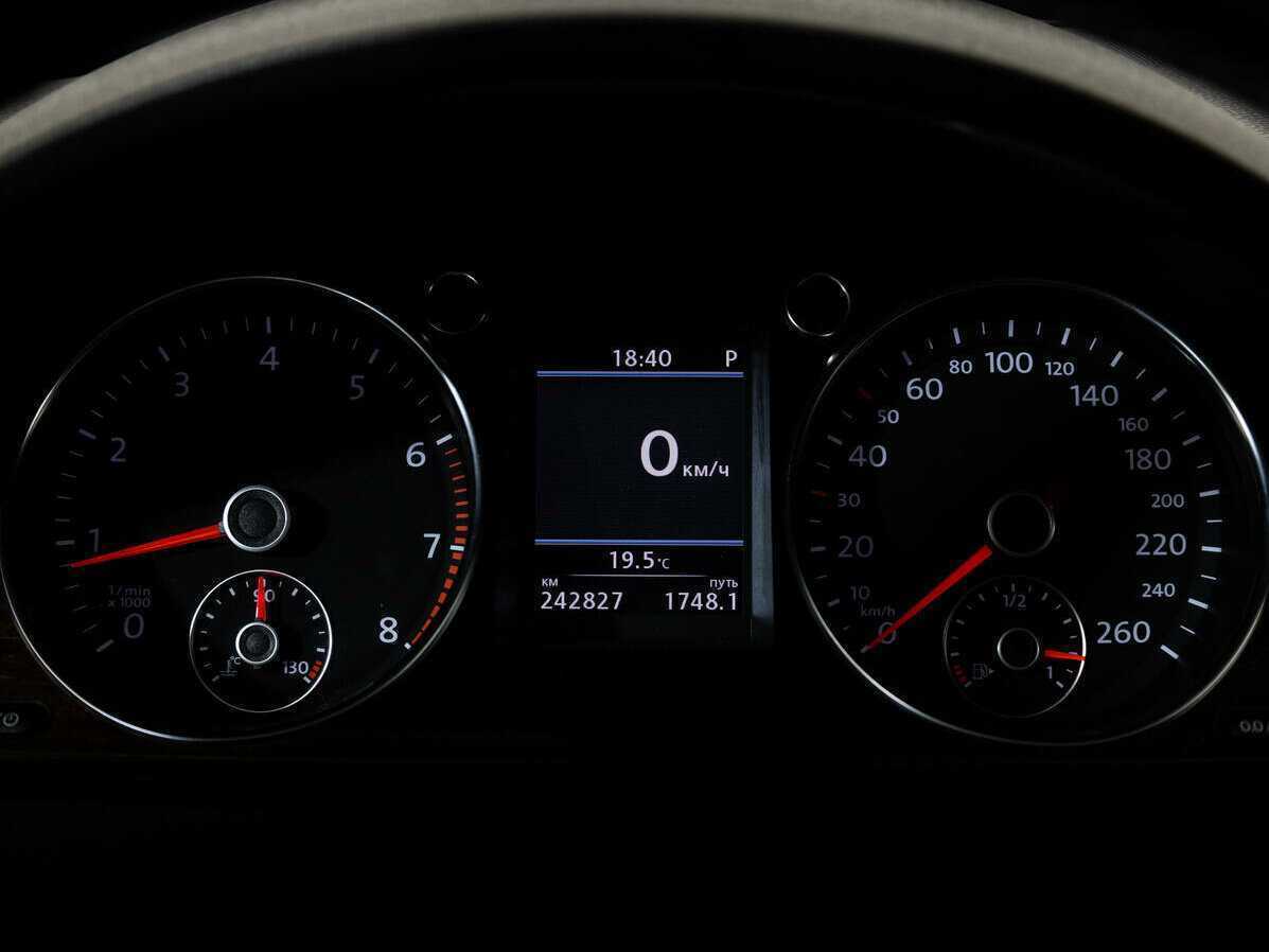 Volkswagen Passat, 2013 Фото №14