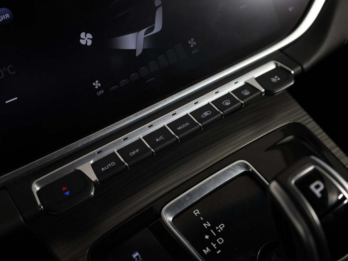 Geely Atlas Pro, 2022 Фото №25