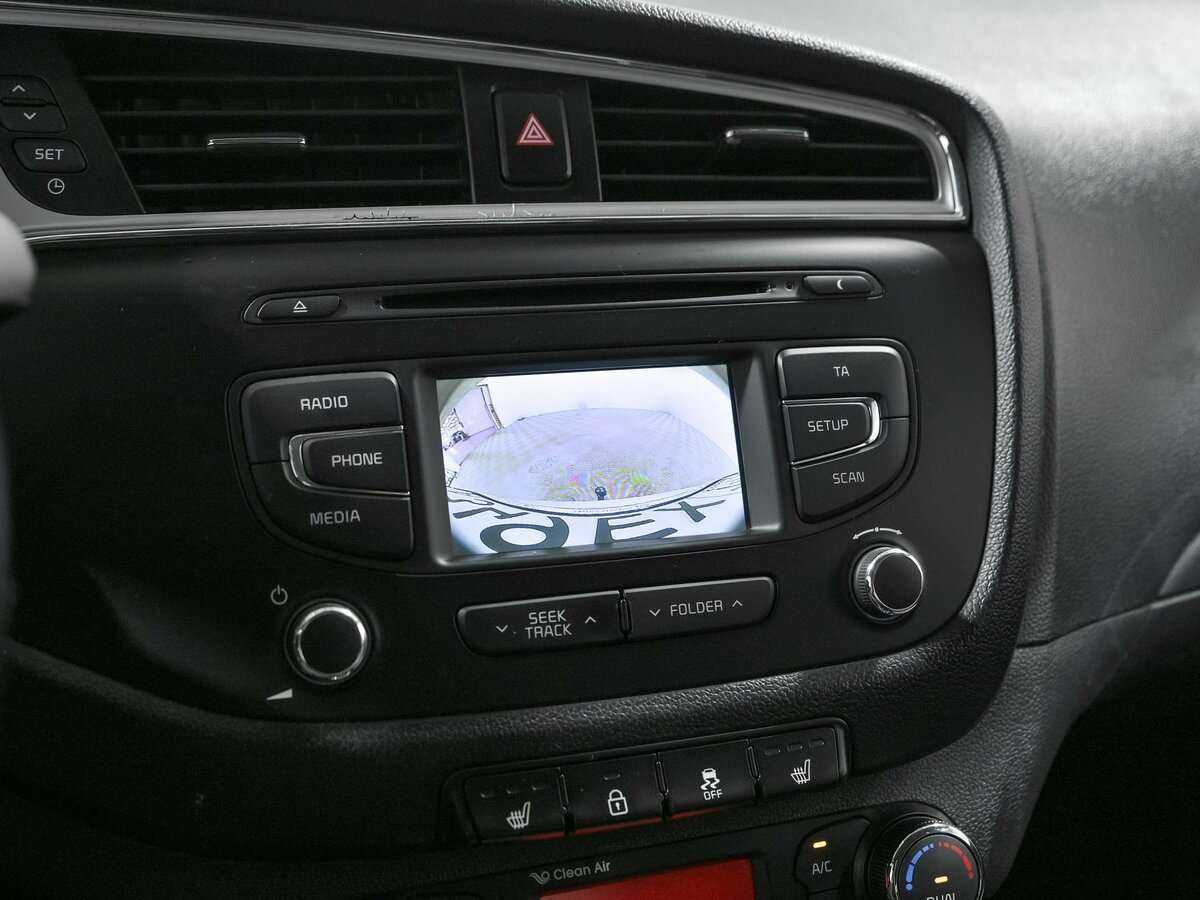 Kia Ceed, 2017 Фото №11
