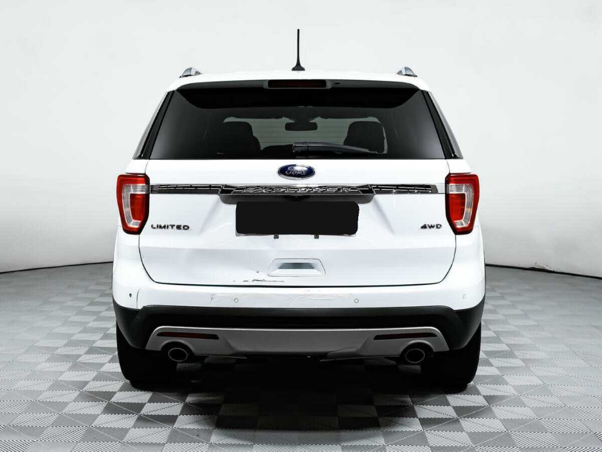 Ford Explorer, 2017 Фото №5