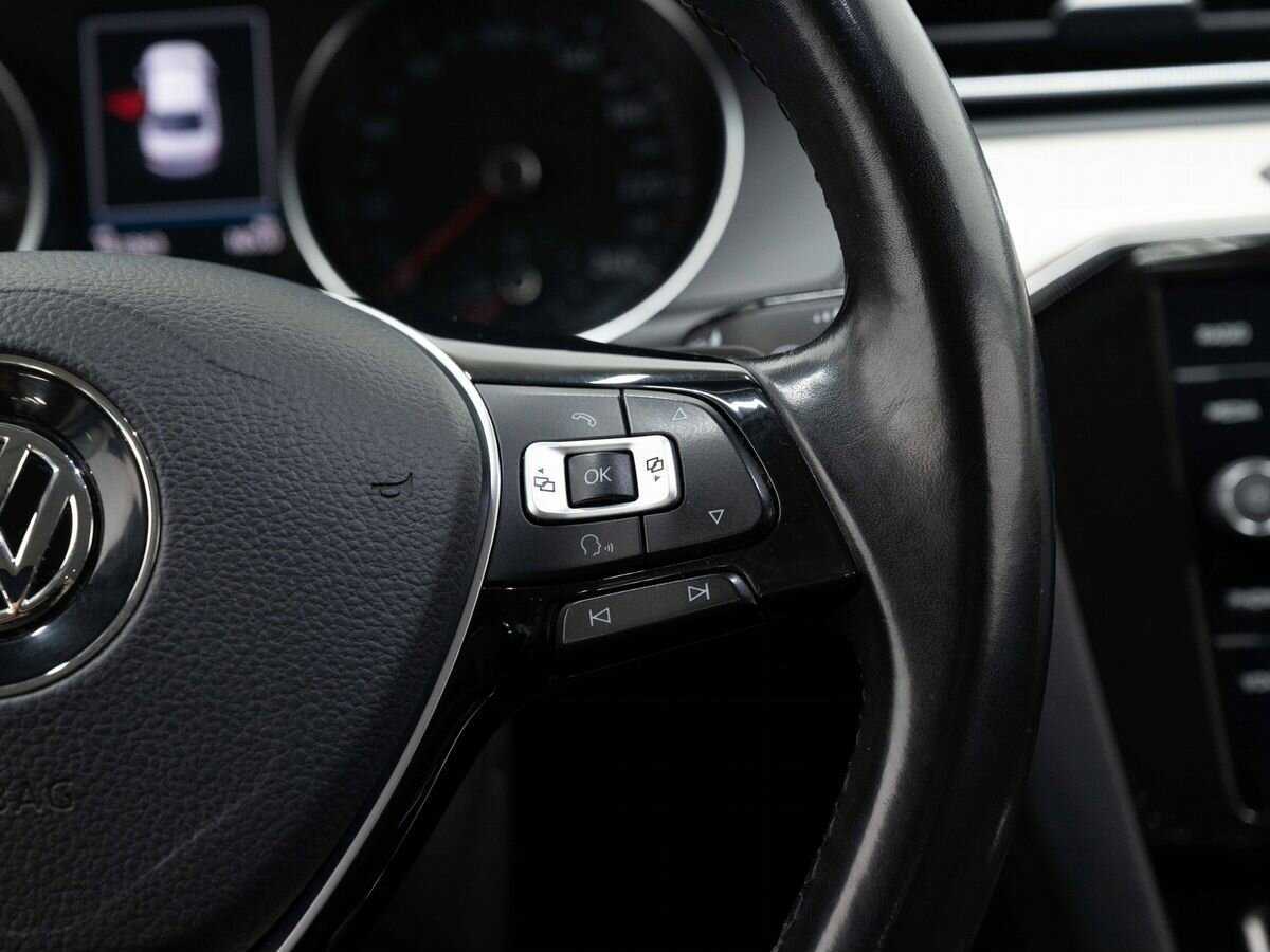 Volkswagen Passat DSG6, 2017 Фото №17