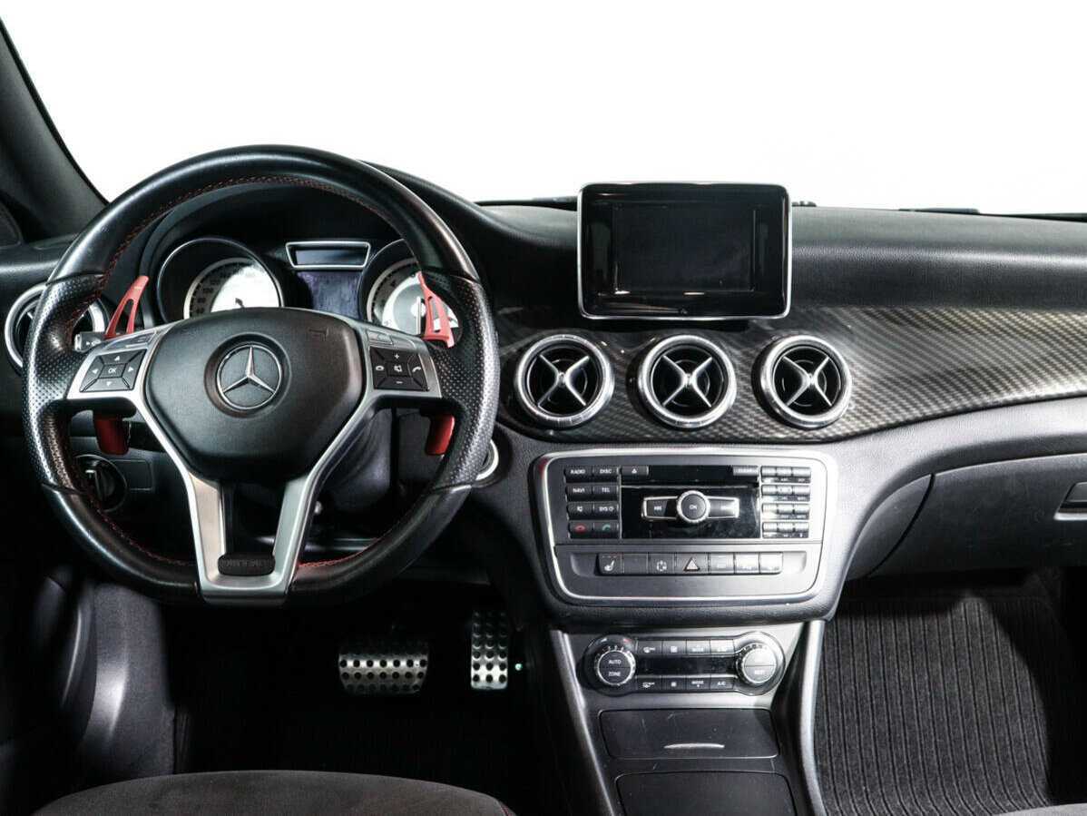 Mercedes-Benz CLA 200, 2013 Фото №11