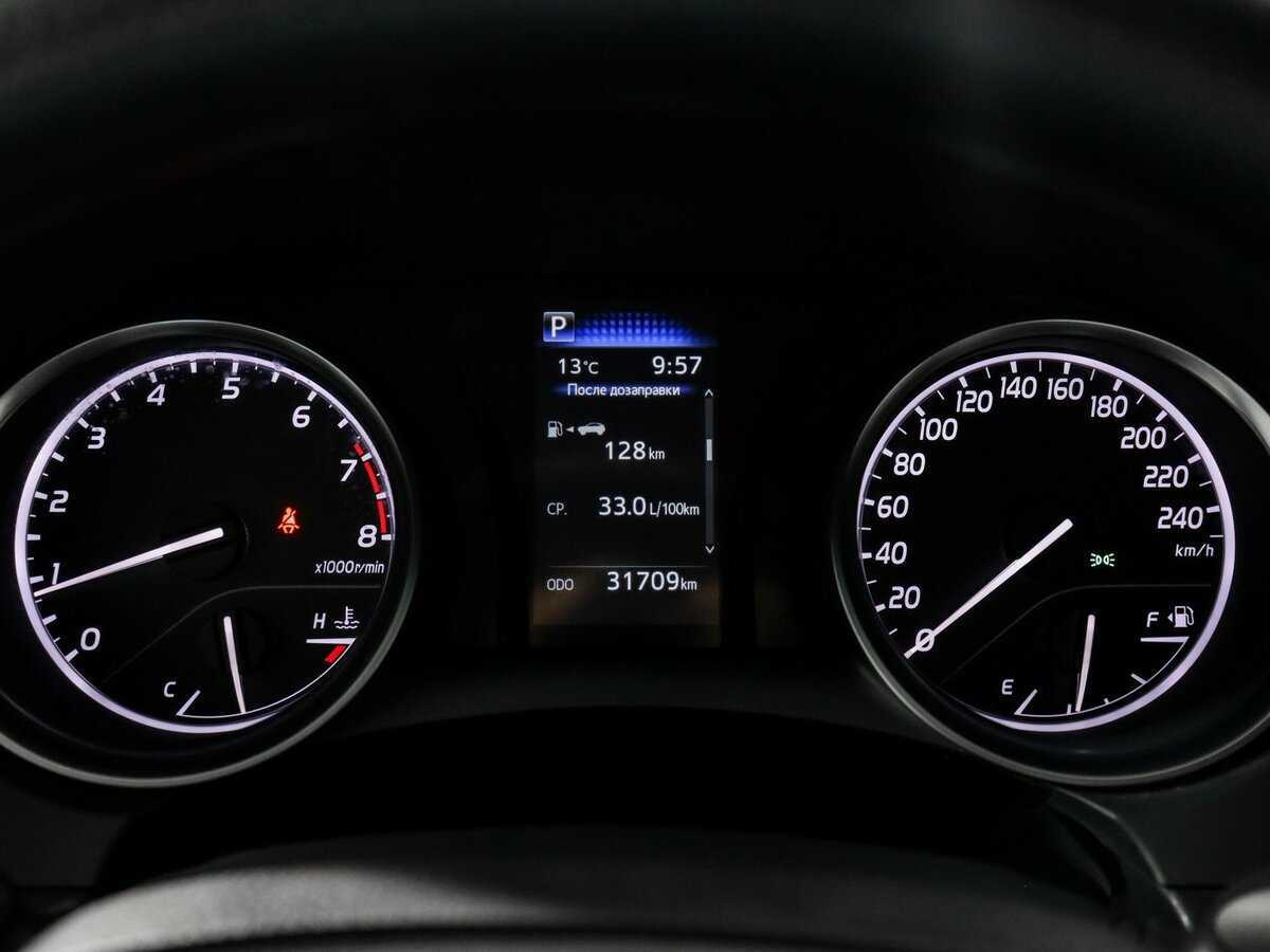 Toyota Camry, 2021 Фото №11