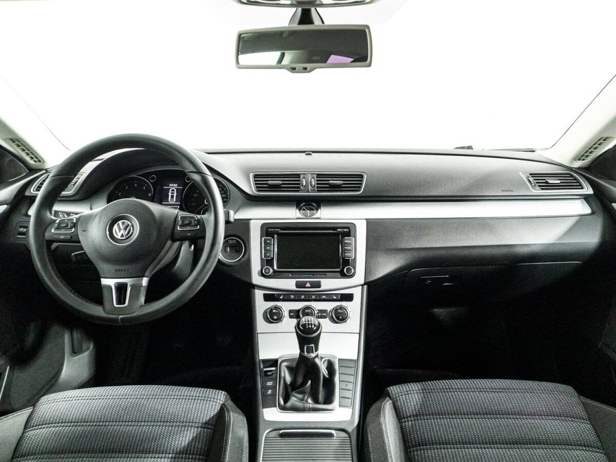 Volkswagen Passat CC, 2012 Фото №13