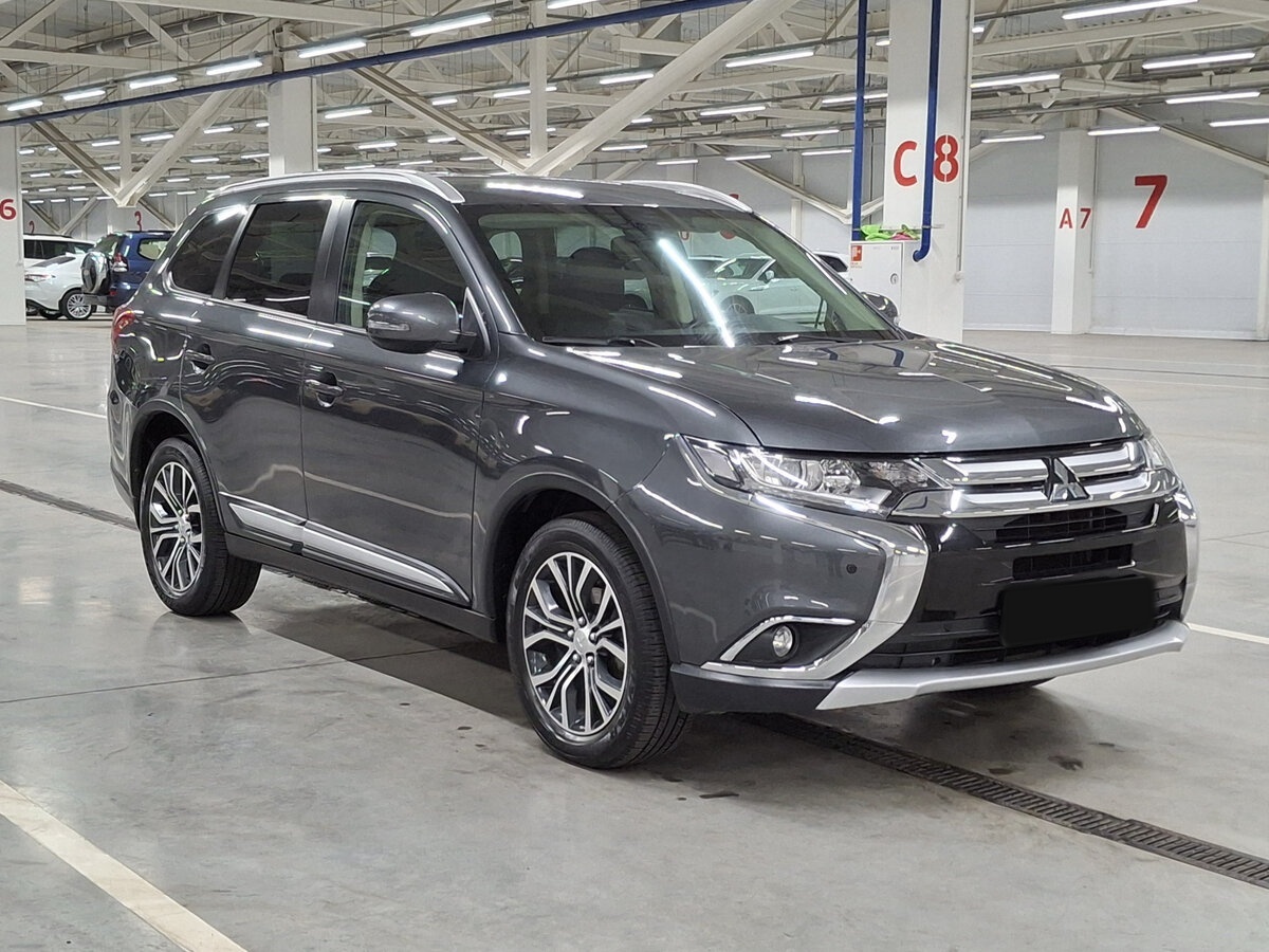 Mitsubishi Outlander III Рестайлинг 2, 2016 Фото №3