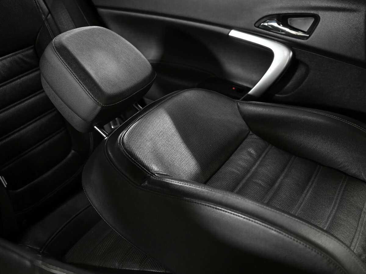 Opel Insignia, 2013 Фото №12