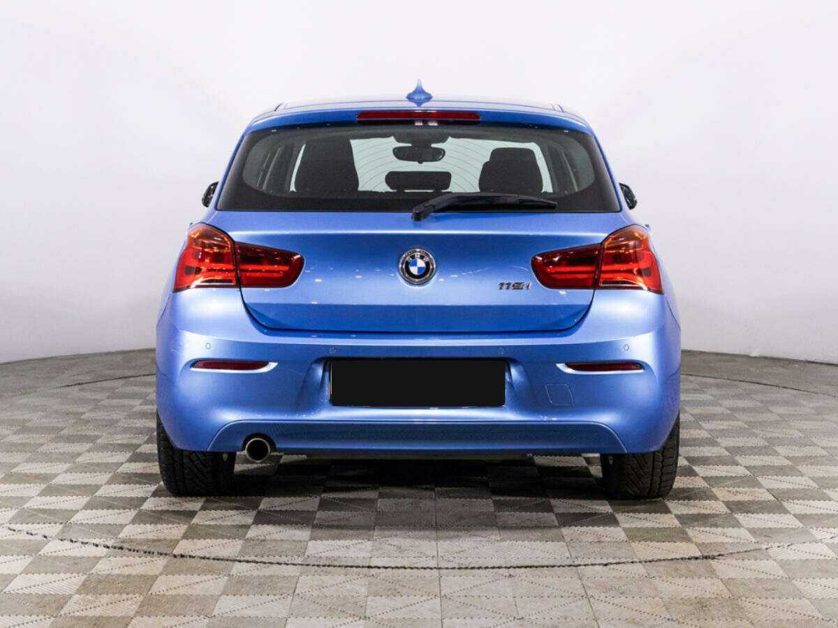 BMW 1 серии 118i, 2018 Фото №6
