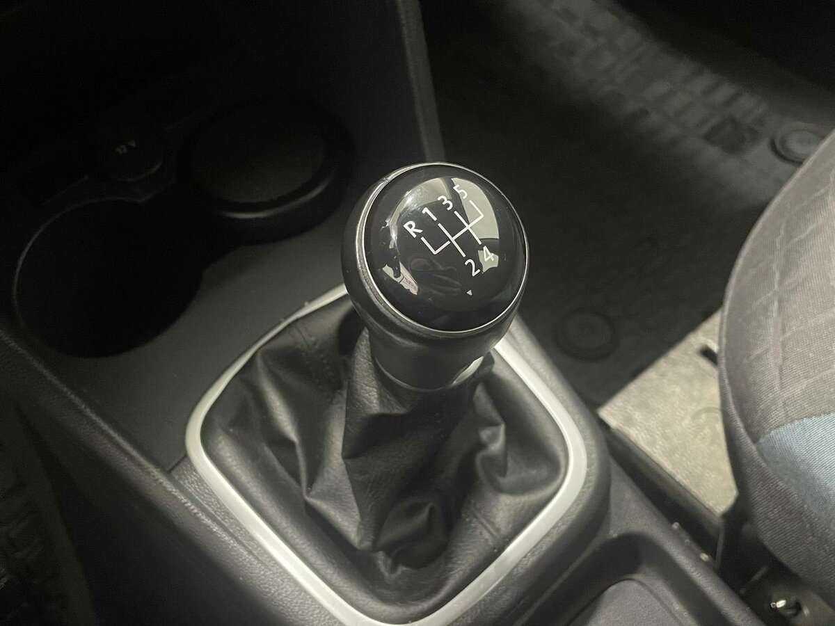 Volkswagen Polo, 2020 Фото №7