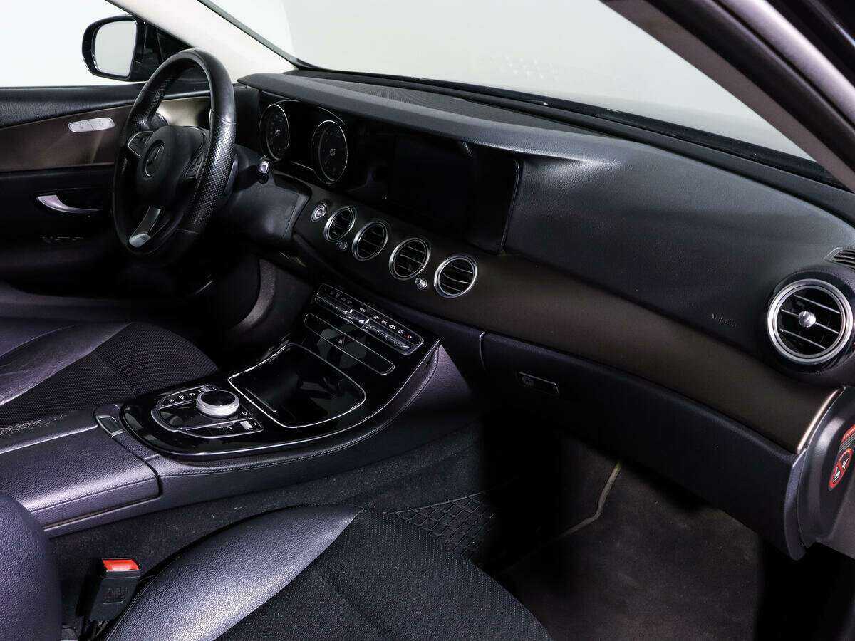 Mercedes-Benz E-Класс 200, 2016 Фото №8