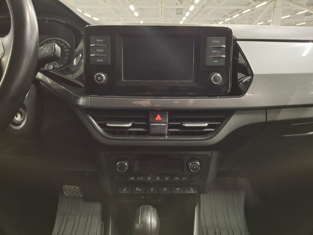 Volkswagen Polo VI, 2021 Фото №15