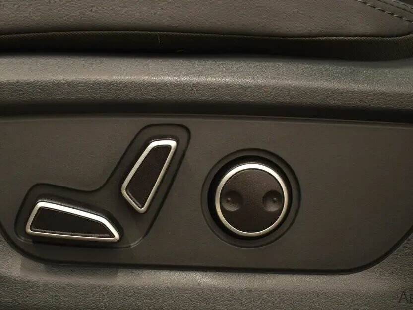 Changan UNI-T, 2023 Фото №11