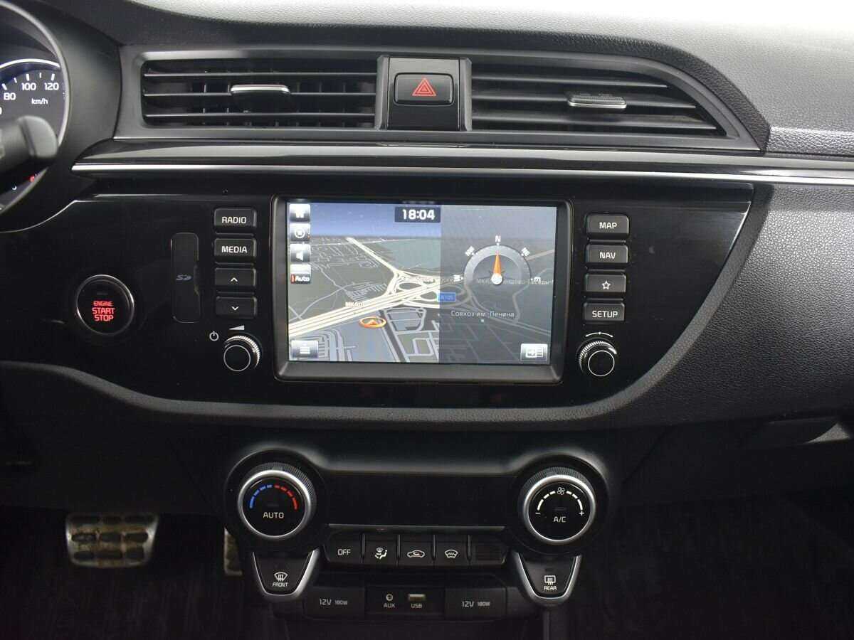 Kia Rio X-Line, 2018 Фото №15