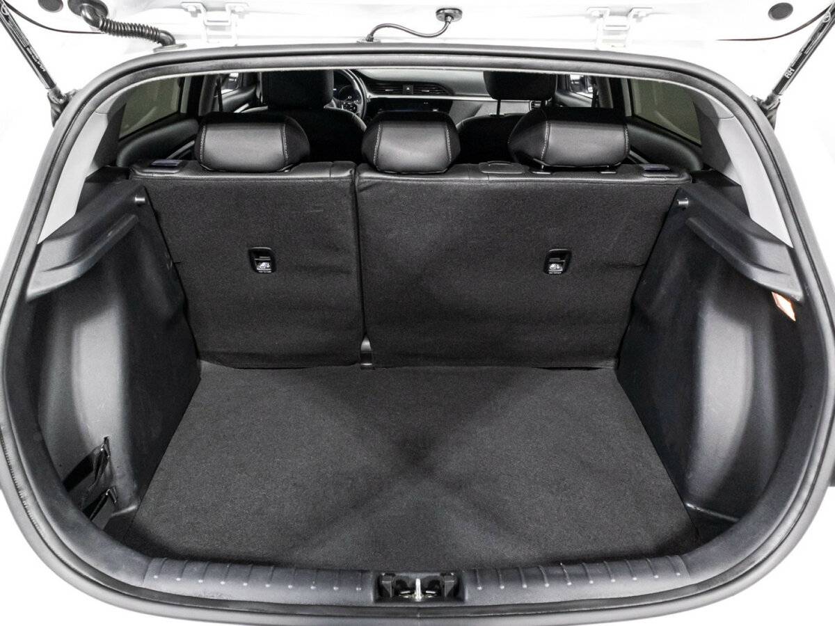 Kia Rio X, 2021 Фото №15