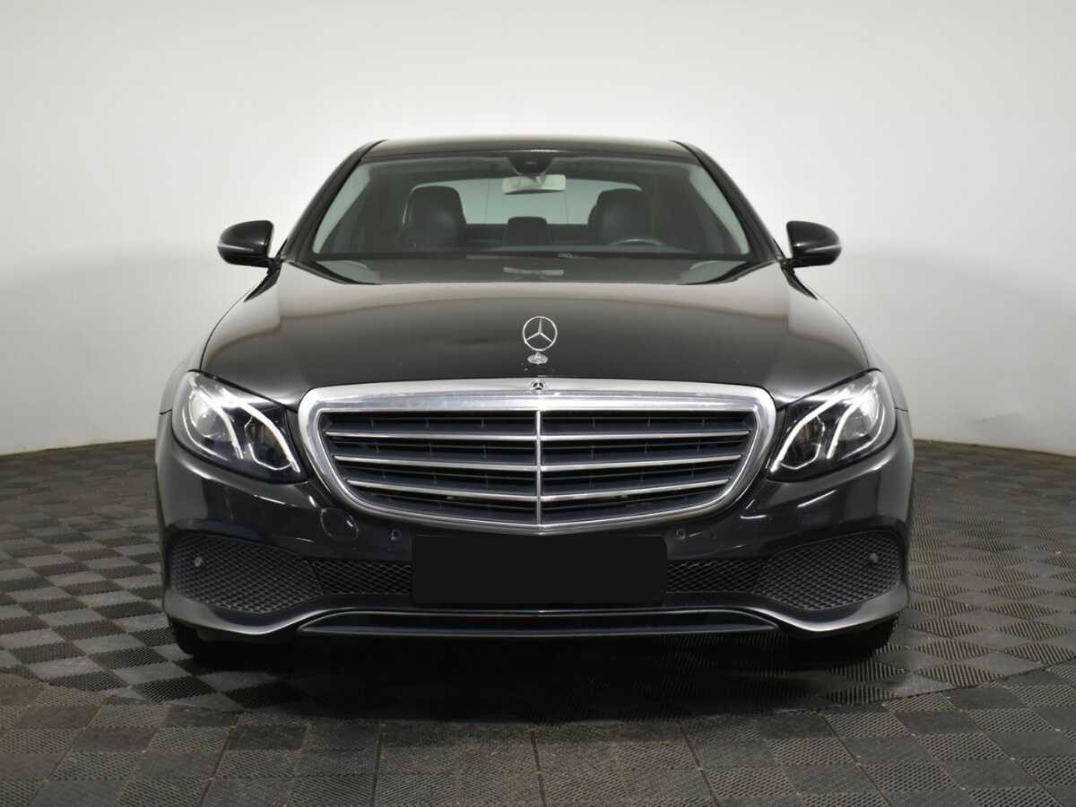 Mercedes-Benz E-Класс 200, 2018 Фото №2