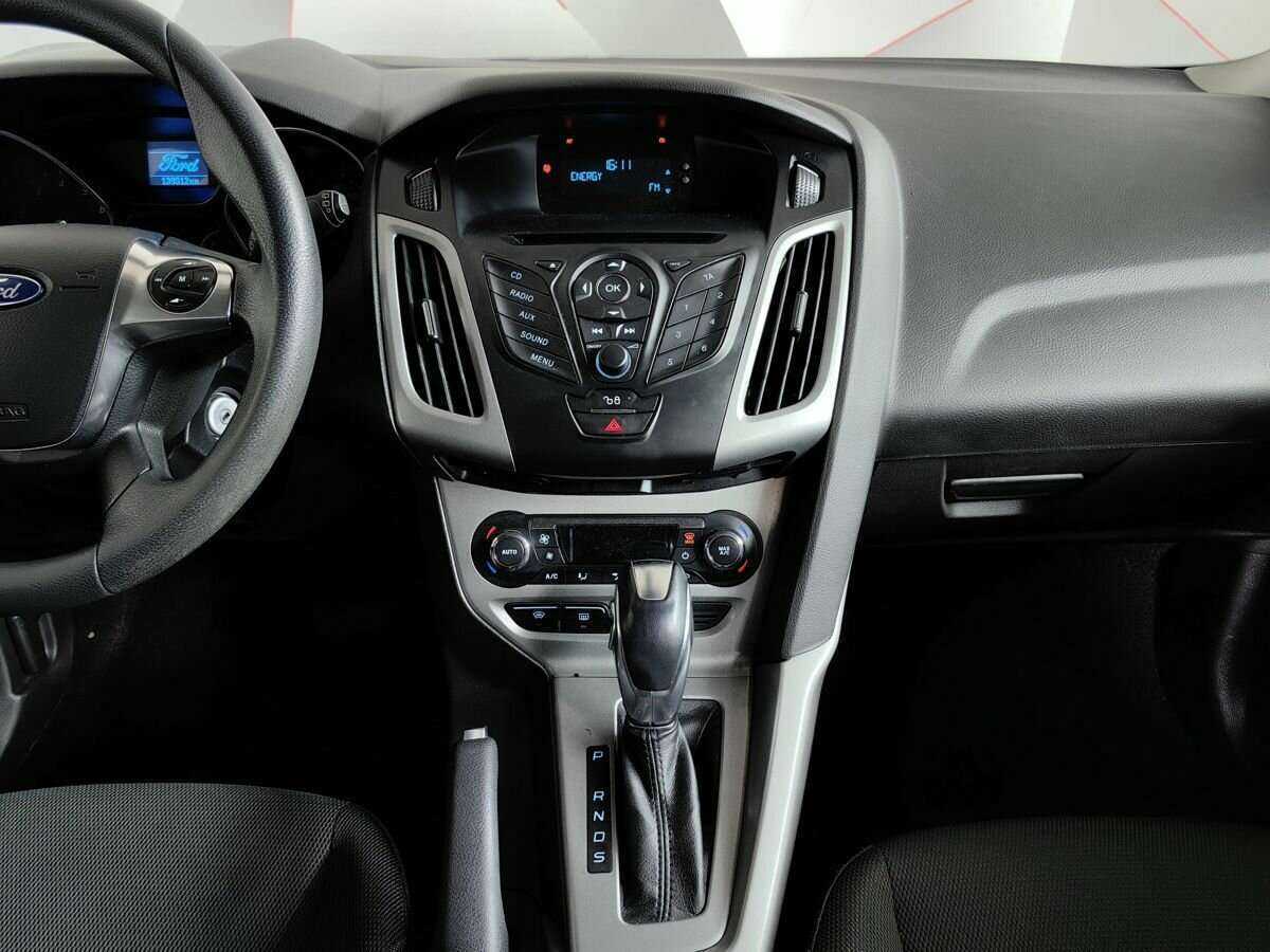 Ford Focus, 2013 Фото №11