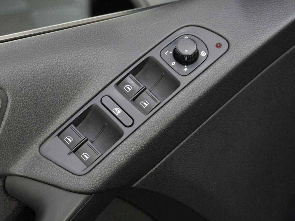 Volkswagen Tiguan, 2014 Фото №17