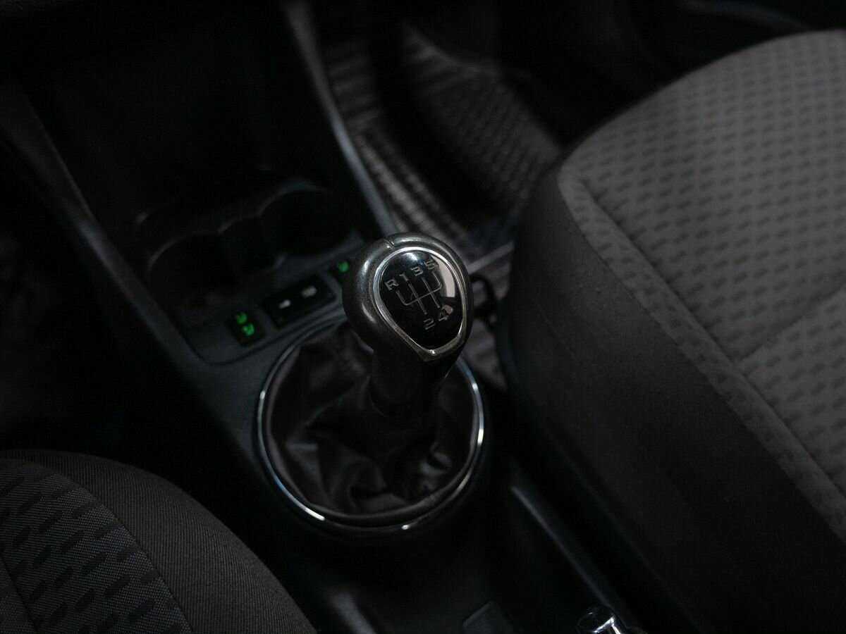 Skoda Fabia, 2012 Фото №19