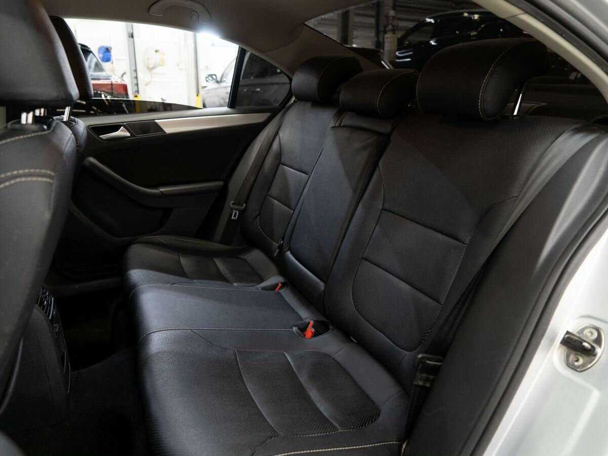 Volkswagen Jetta, 2013 Фото №7