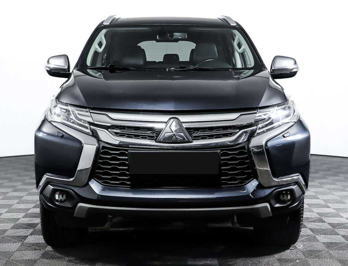Mitsubishi Pajero Sport, 2018 - 85 900 км. | Фото №2