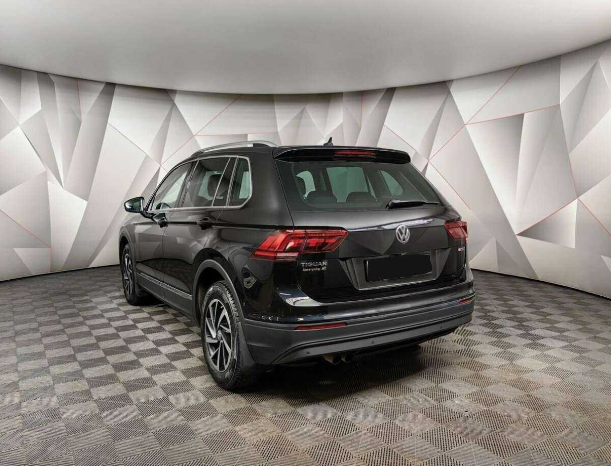 Volkswagen Tiguan, 2018 - 73 874 км. | Фото №4