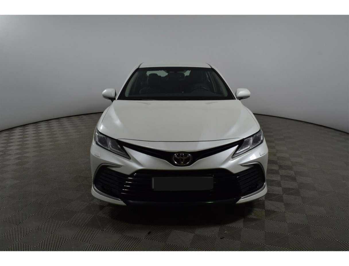 Toyota Camry, 2021 - 93 988 км. | Фото №2