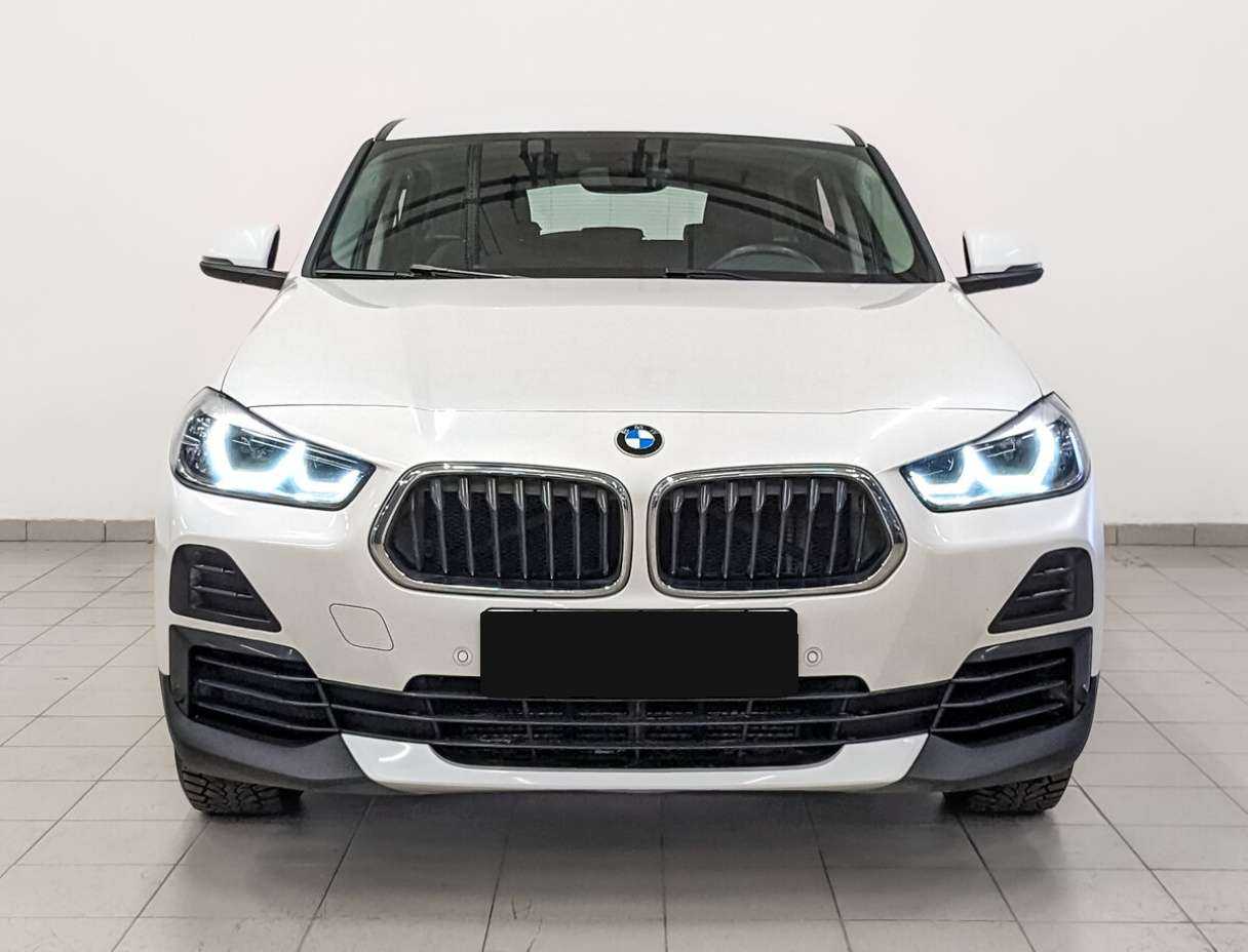 BMW X2 sDrive18i, 2020 - 82 981 км. | Фото №2