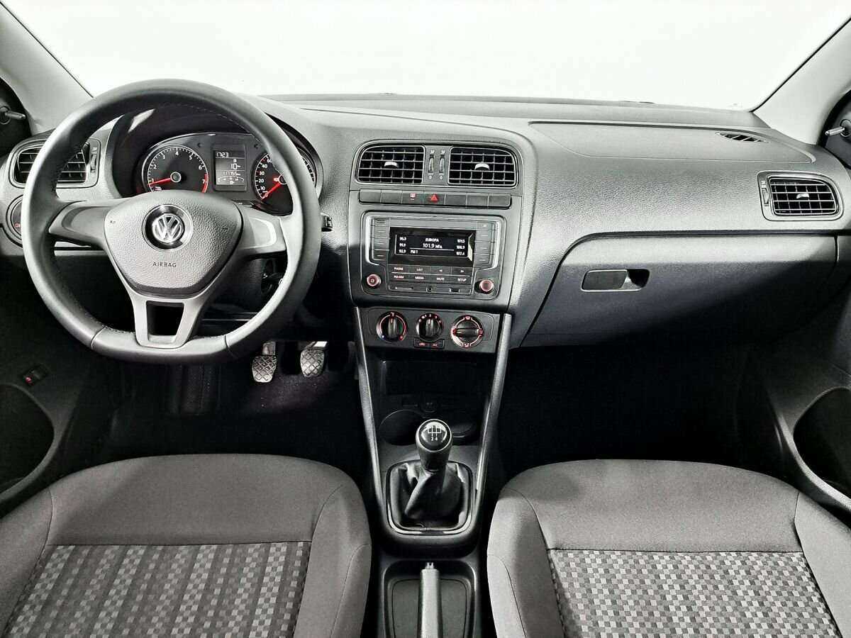 Volkswagen Polo, 2019 Фото №14