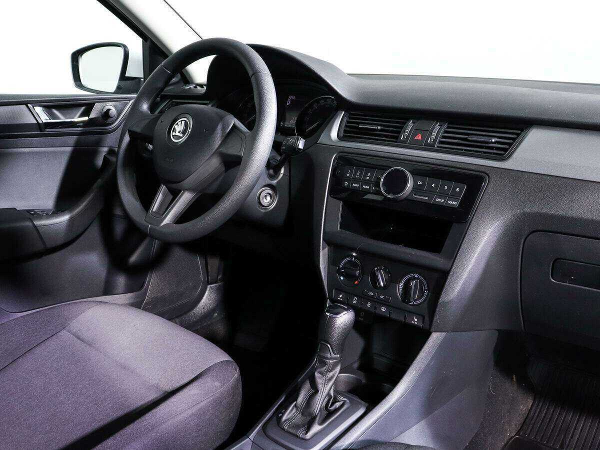 Skoda Rapid, 2018 Фото №8