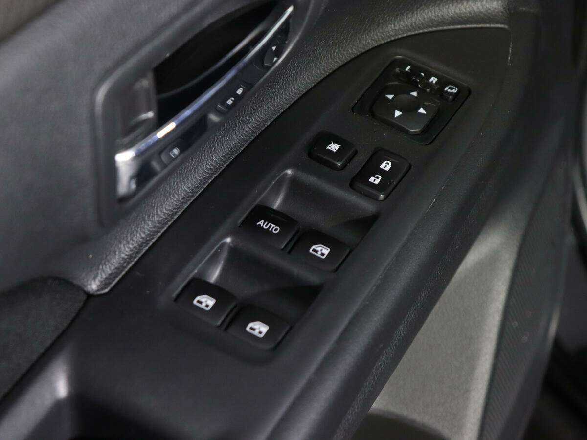 Mitsubishi Outlander, 2018 Фото №16