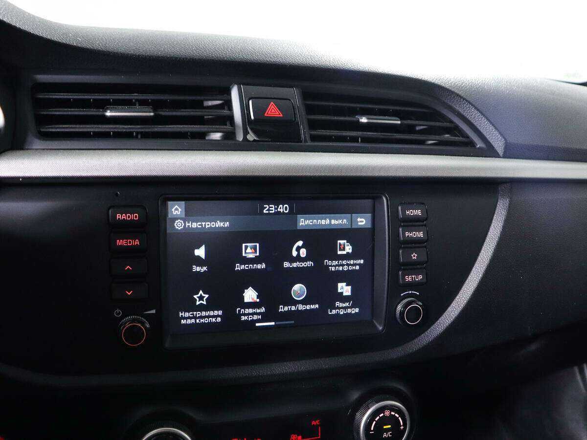 Kia Rio X-Line, 2018 Фото №17