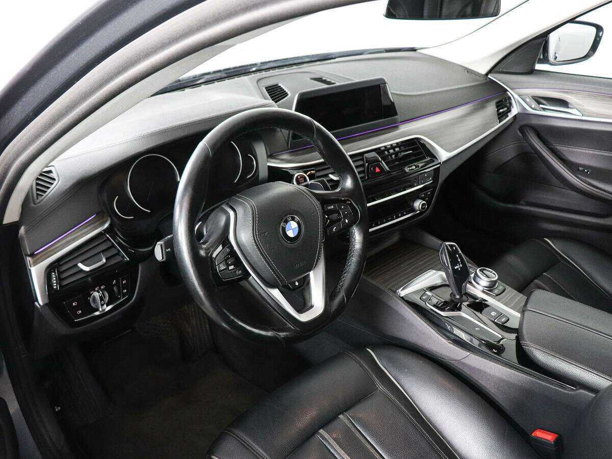 BMW 5 серии 520d xDrive, 2018 - 139 709 км. | Фото №8