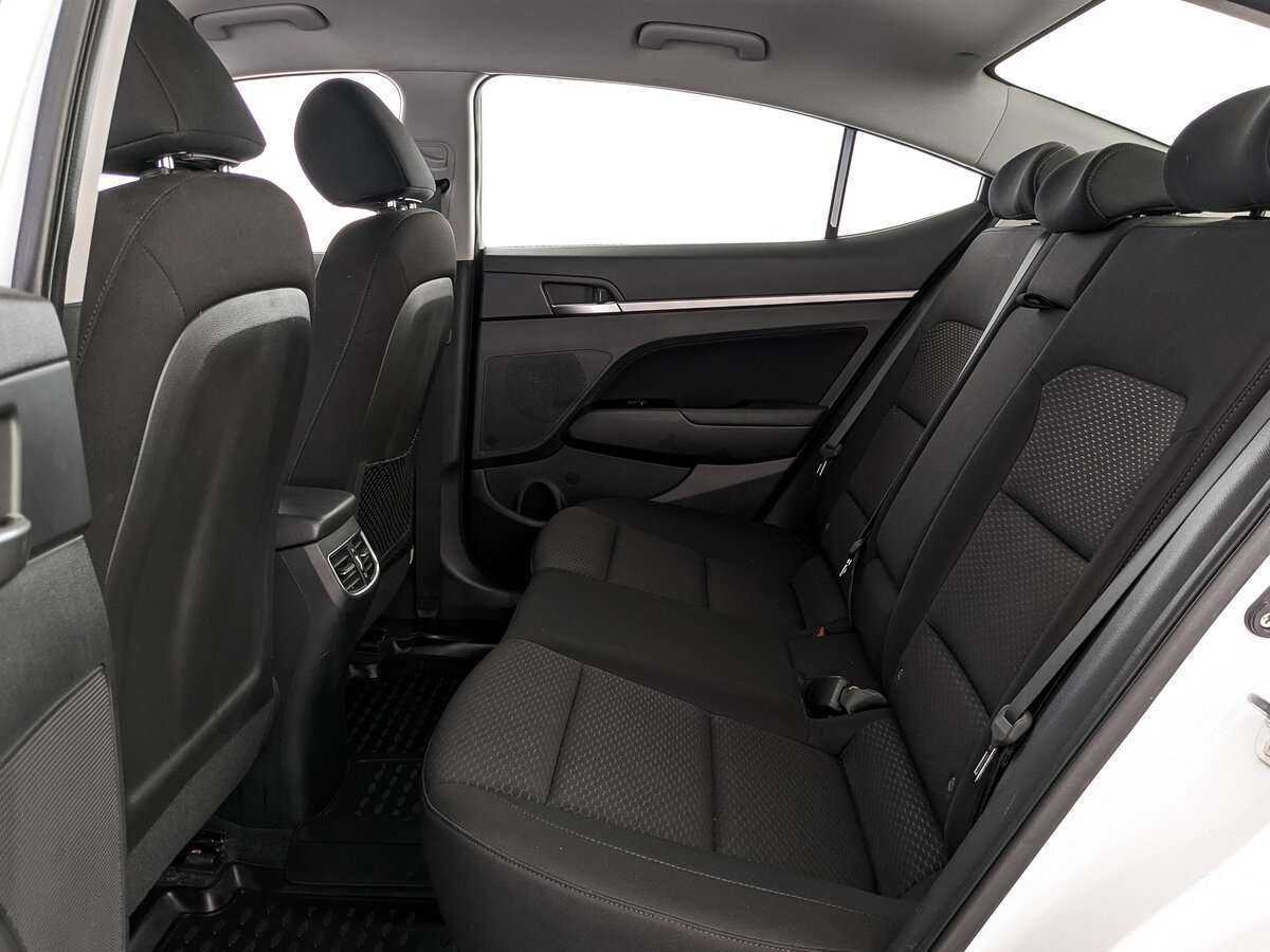 Hyundai Elantra, 2020 Фото №14