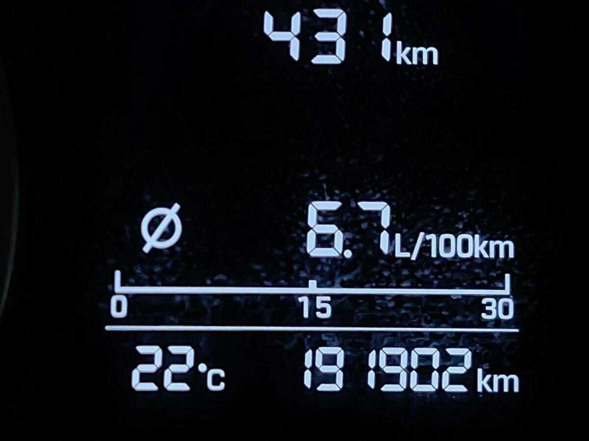 Hyundai Elantra, 2018 Фото №14