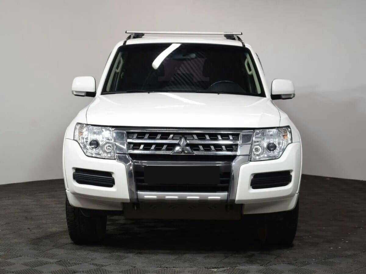 Mitsubishi Pajero, 2015 - 148 001 км. | Фото №2