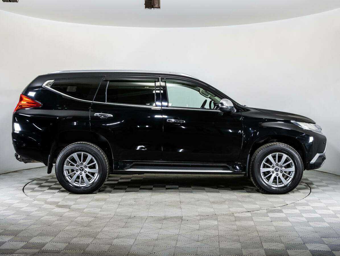 Mitsubishi Pajero Sport, 2017 - 96 505 км. | Фото №4