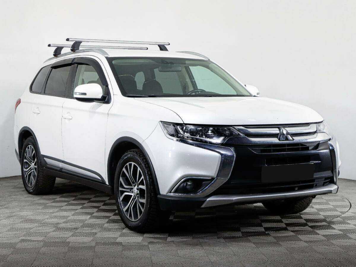 Mitsubishi Outlander, 2018 - 148 000 км. | Фото №3