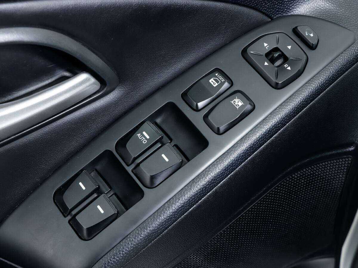 Hyundai ix35, 2012 Фото №12