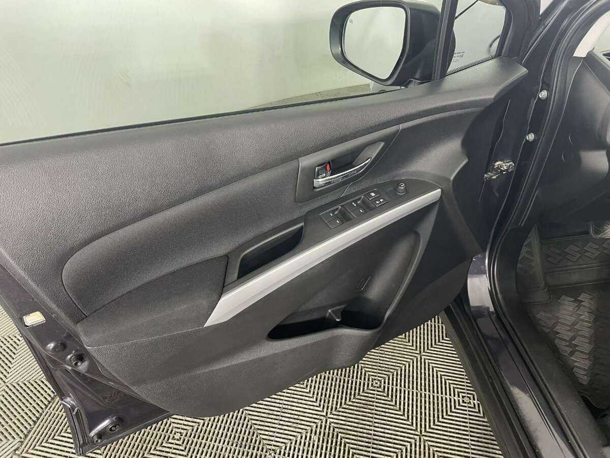 Suzuki SX4, 2014 Фото №8