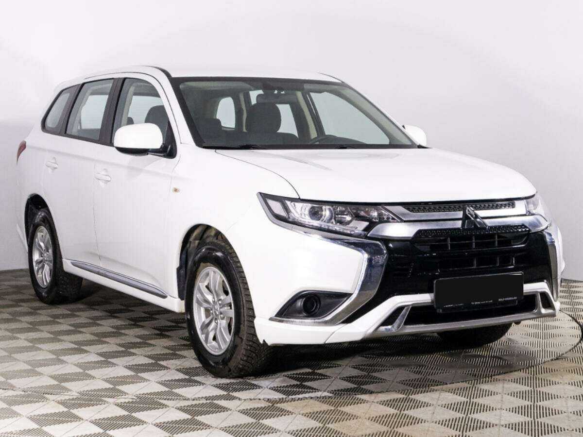 Mitsubishi Outlander, 2022 - 17 063 км. | Фото №3