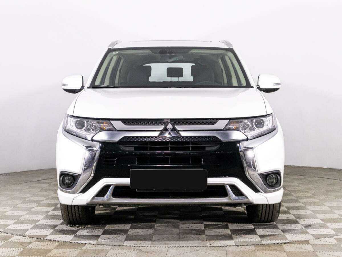 Mitsubishi Outlander, 2022 - 35 240 км. | Фото №2