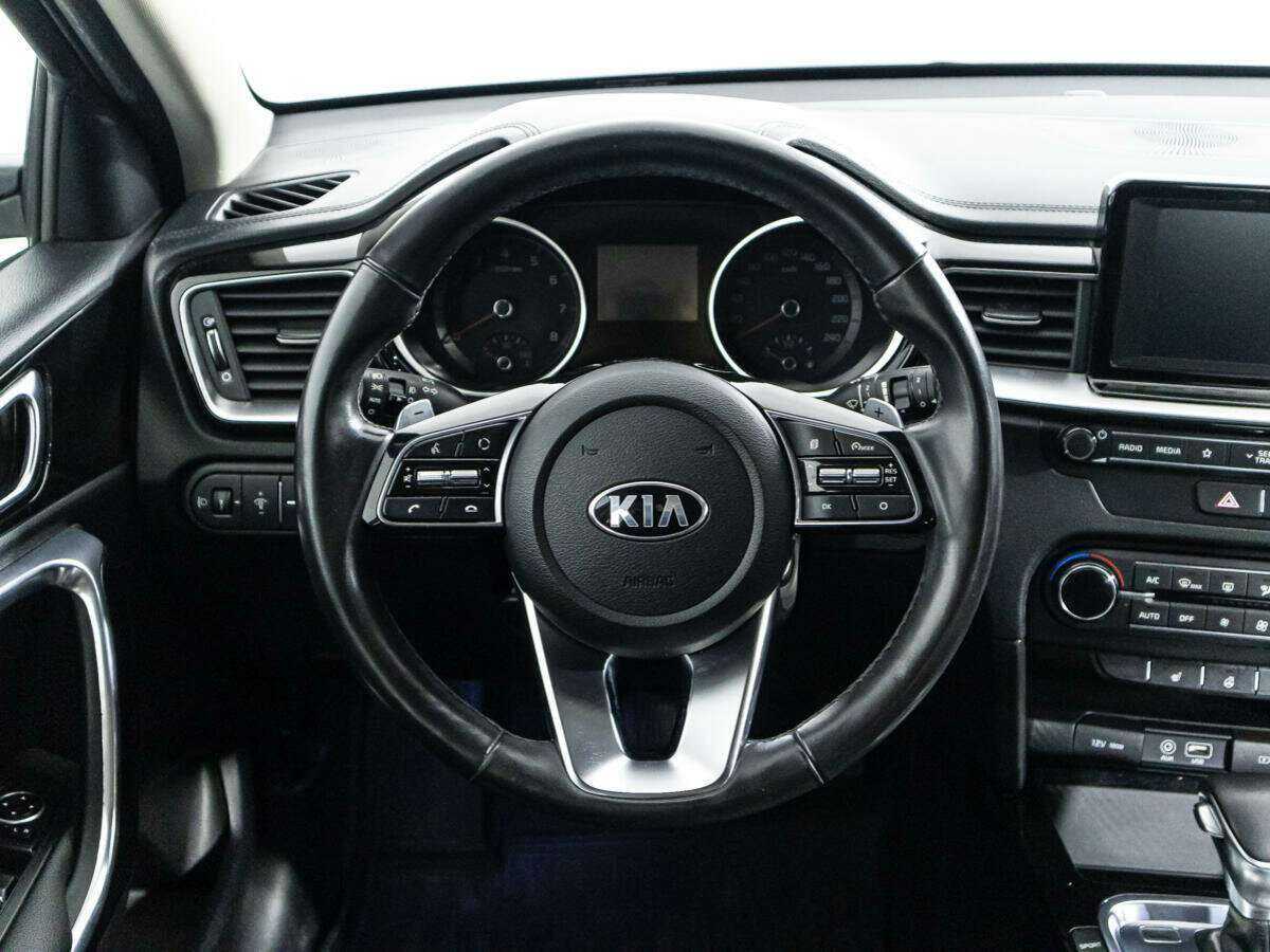 Kia Ceed, 2018 Фото №17