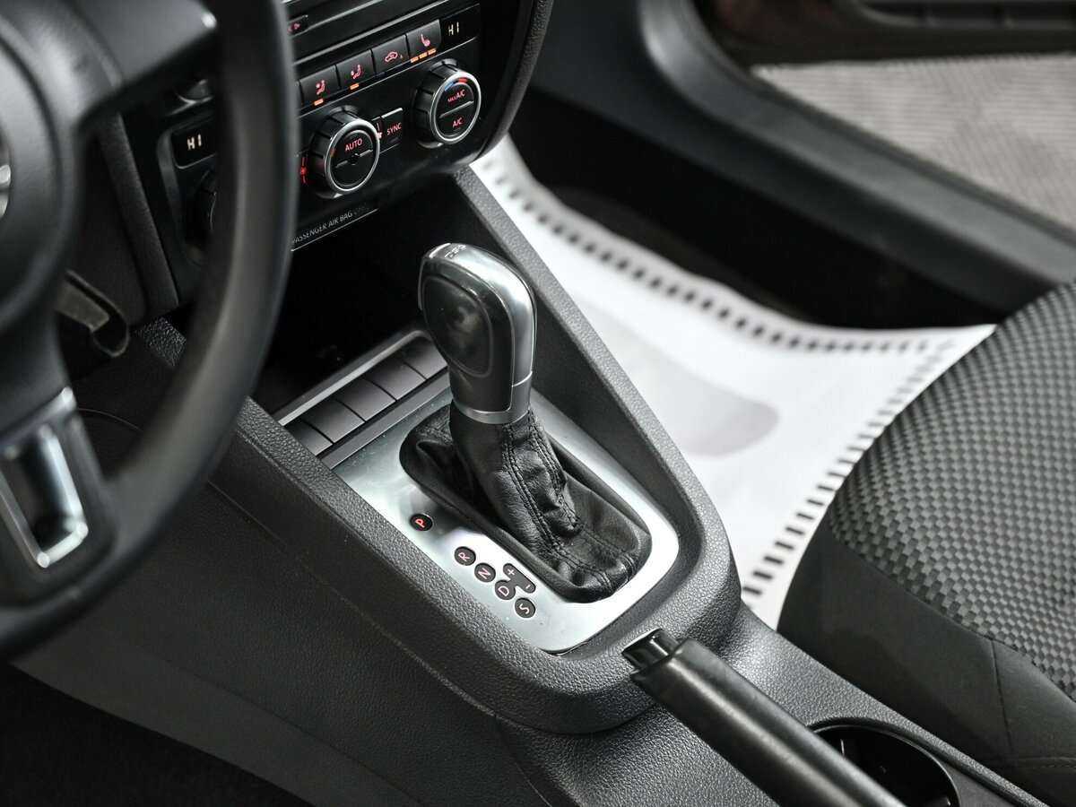 Volkswagen Jetta, 2013 Фото №7