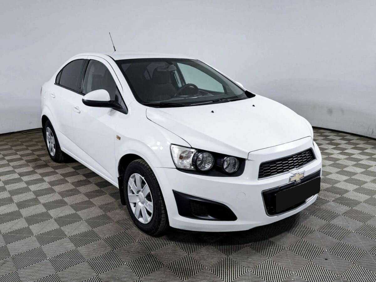 Chevrolet Aveo, 2013 Фото №3