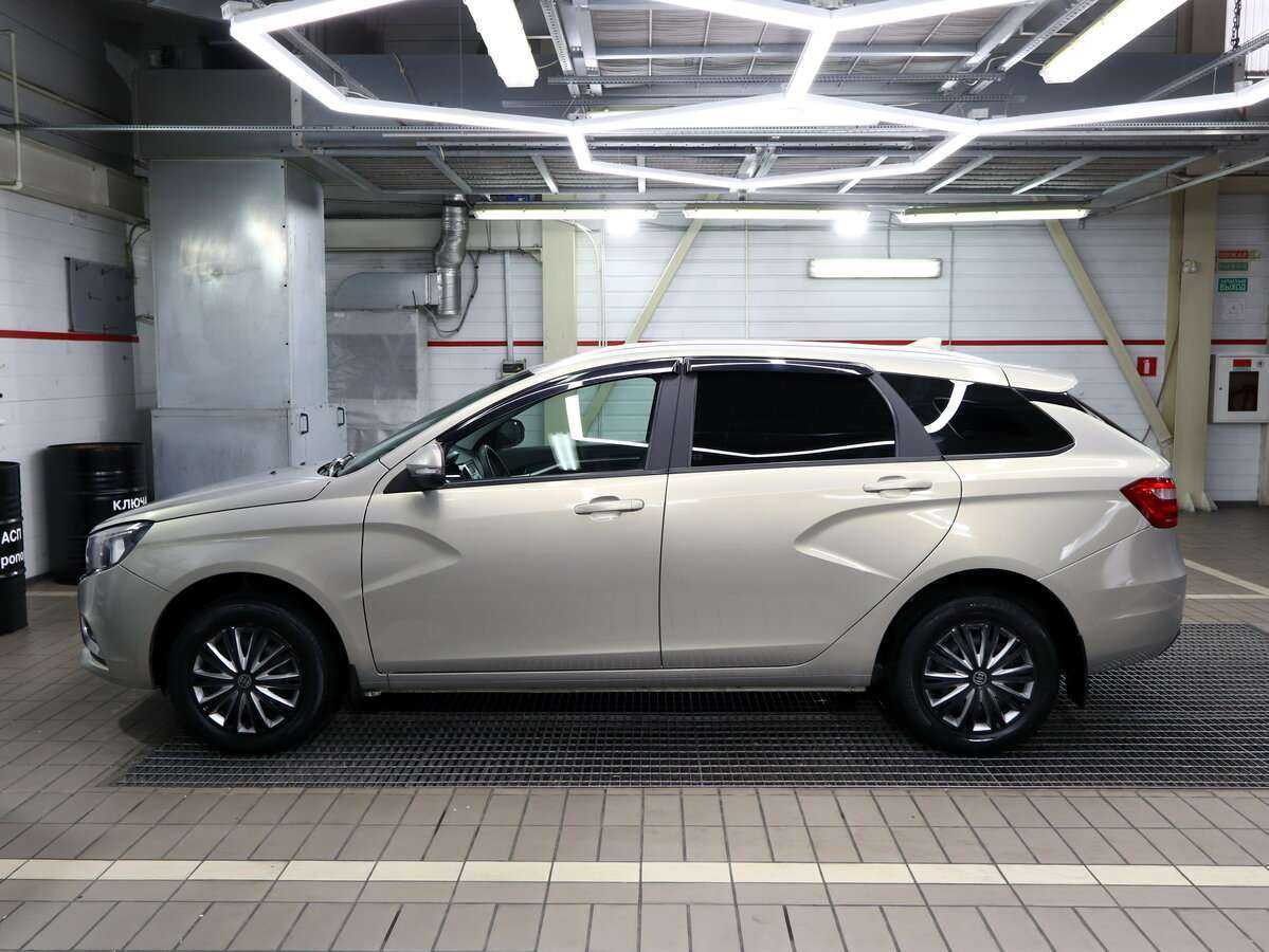 Lada (ВАЗ) Vesta SW, 2020 Фото №6